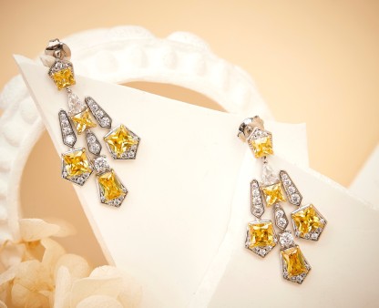 Yellow M0issanite Diamond jewelry Earrings