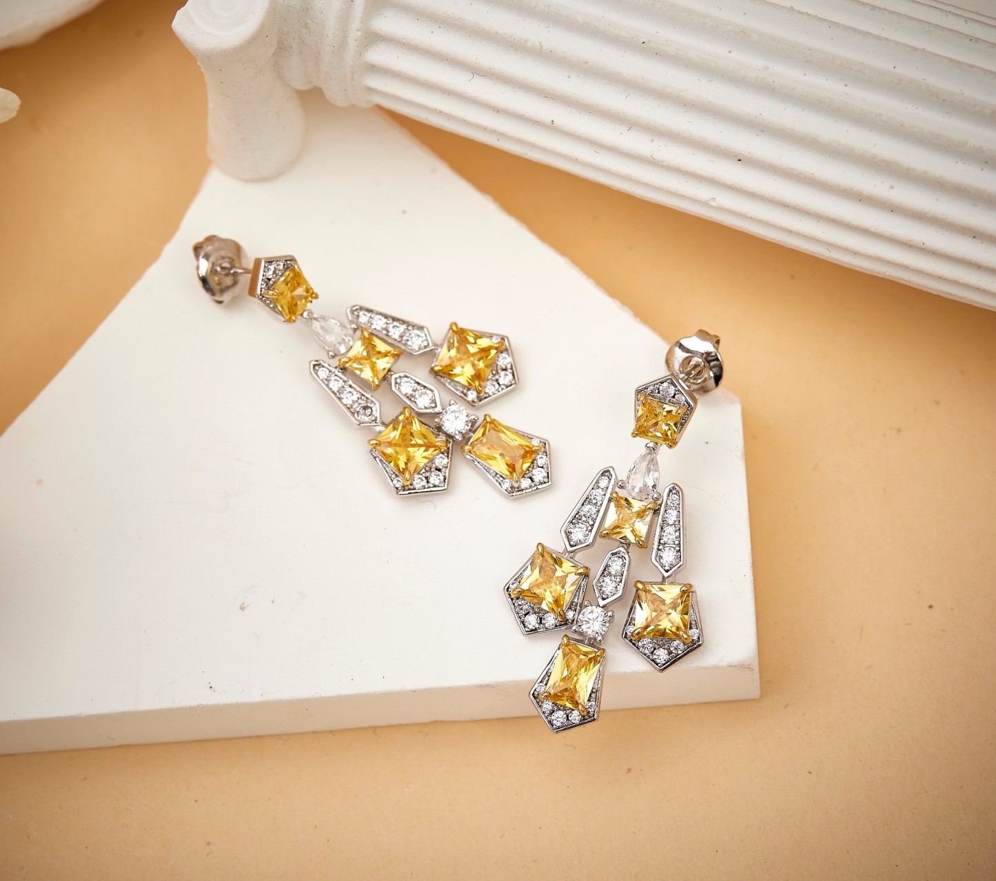 Yellow M0issanite Diamond jewelry Earrings