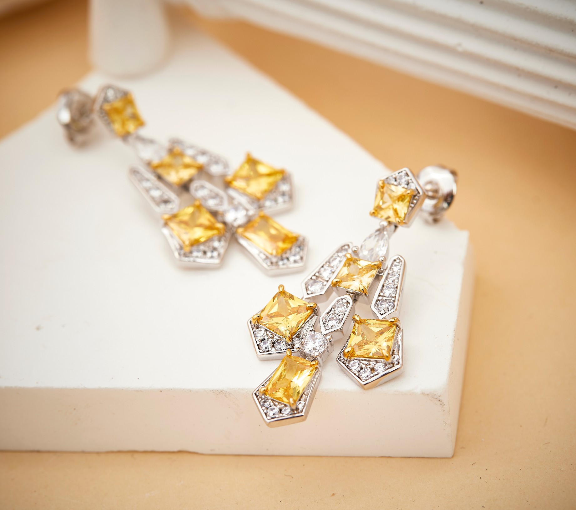 Yellow M0issanite Diamond jewelry Earrings