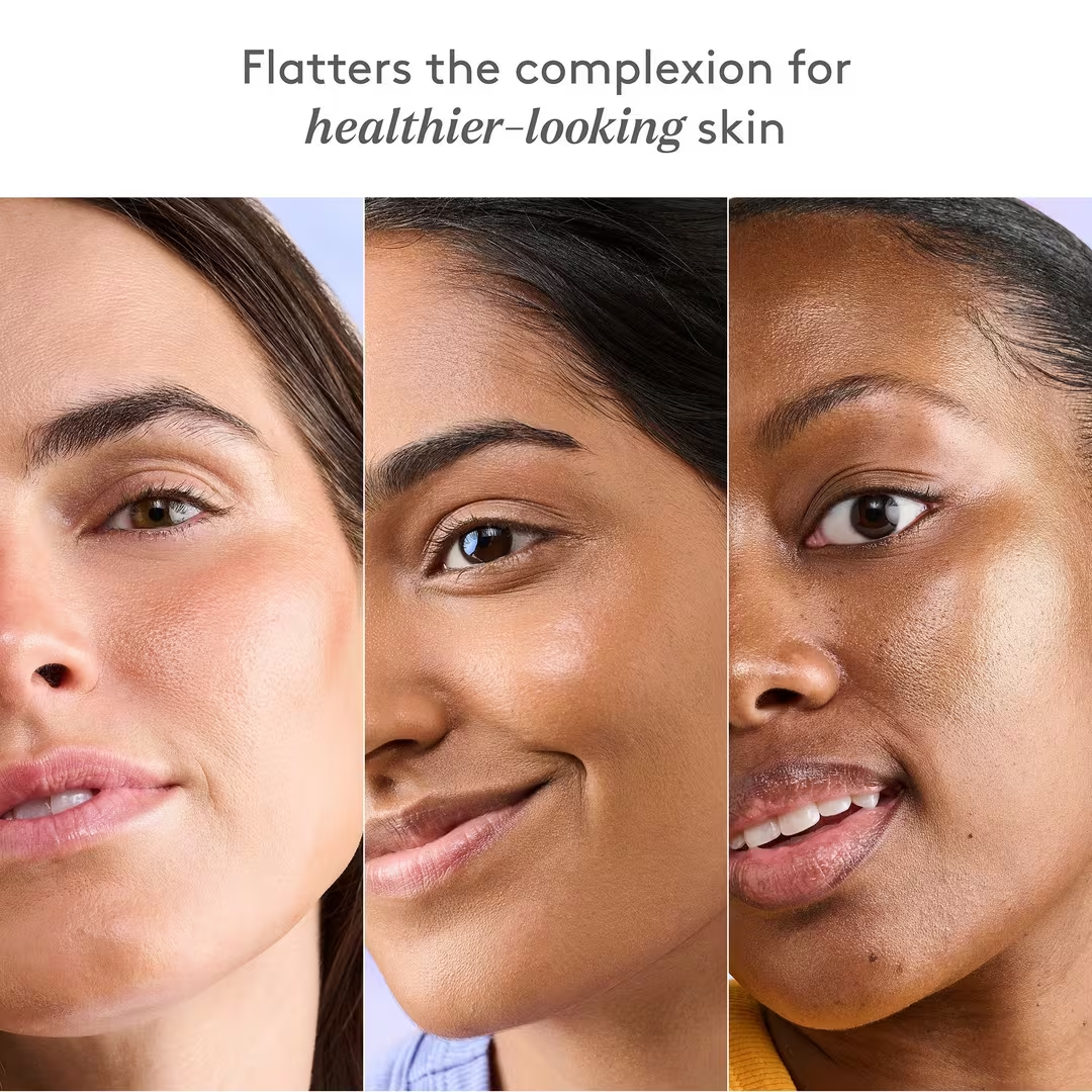 Titanium-containing advanced skin brightening spray