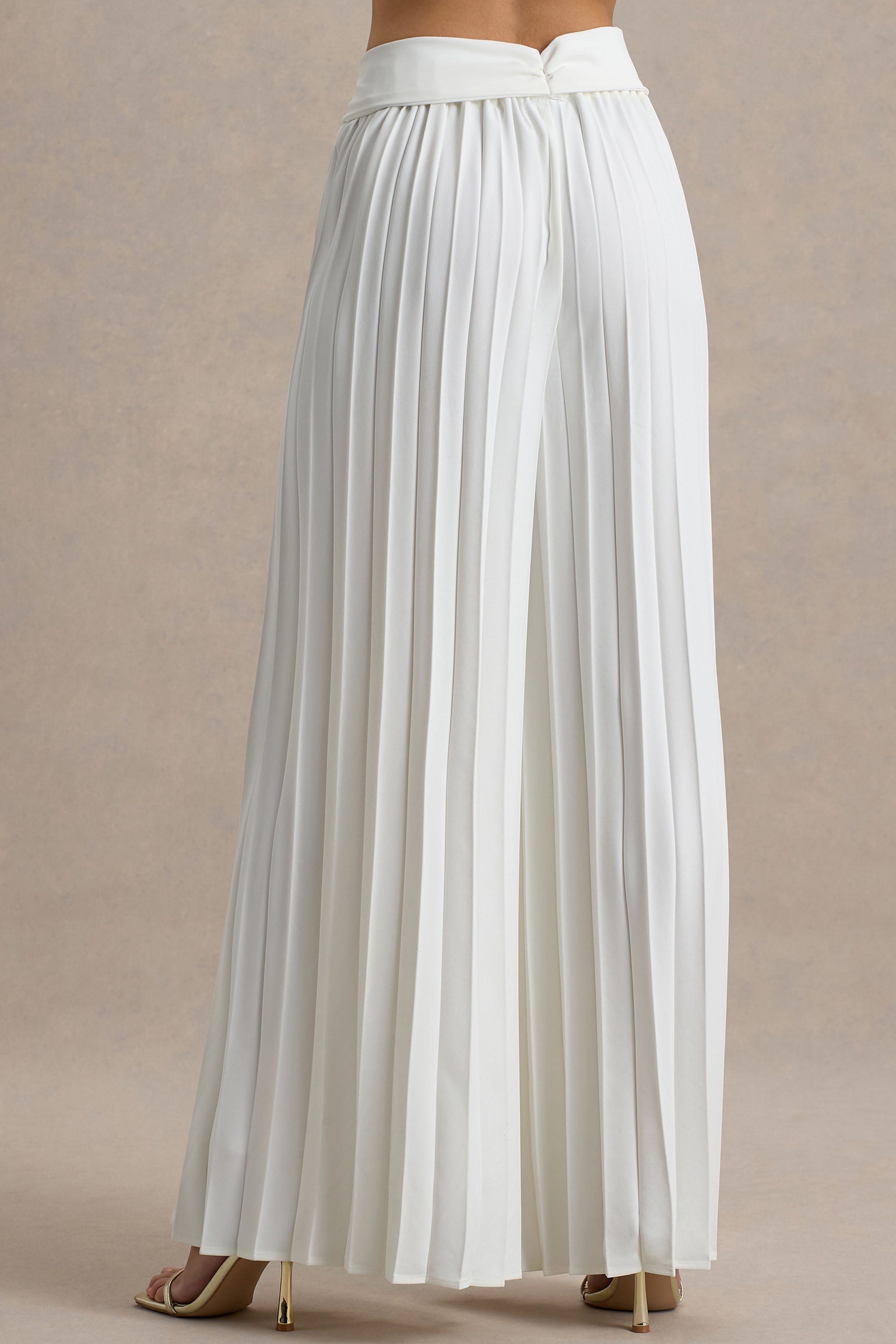 Eclipse | Cream Pleated Wide-Leg Trousers