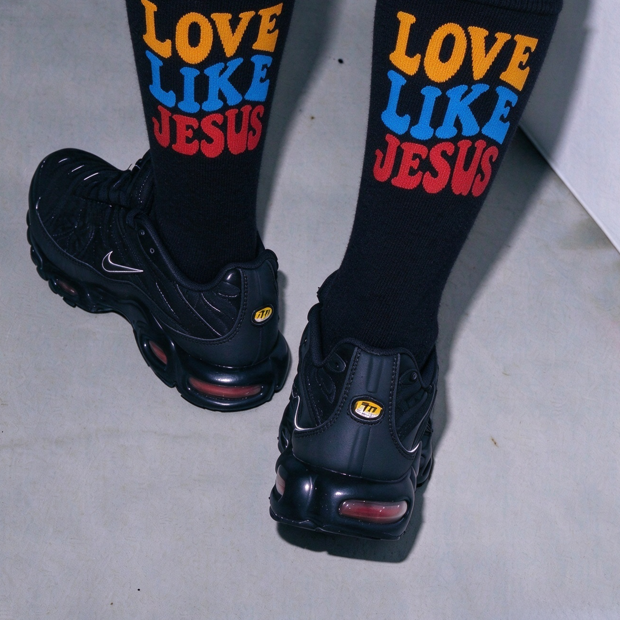 Love Like Jesus Unisex Cotton Socks