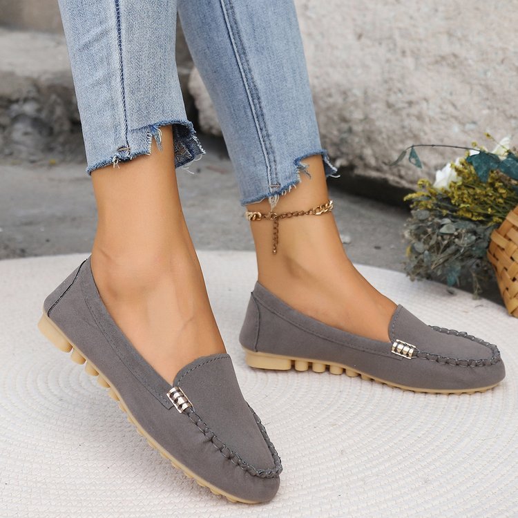 Arromic's round-toe flats