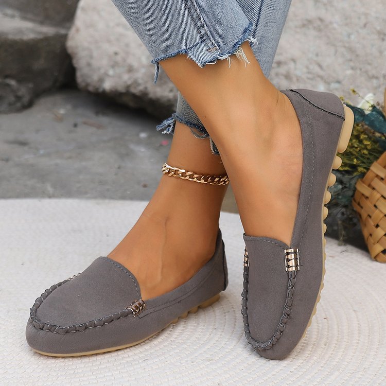Arromic's round-toe flats