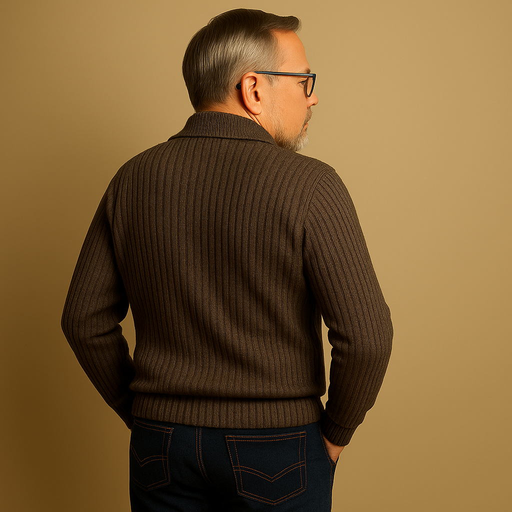 Melia & Co - High Neck Sweatshirt