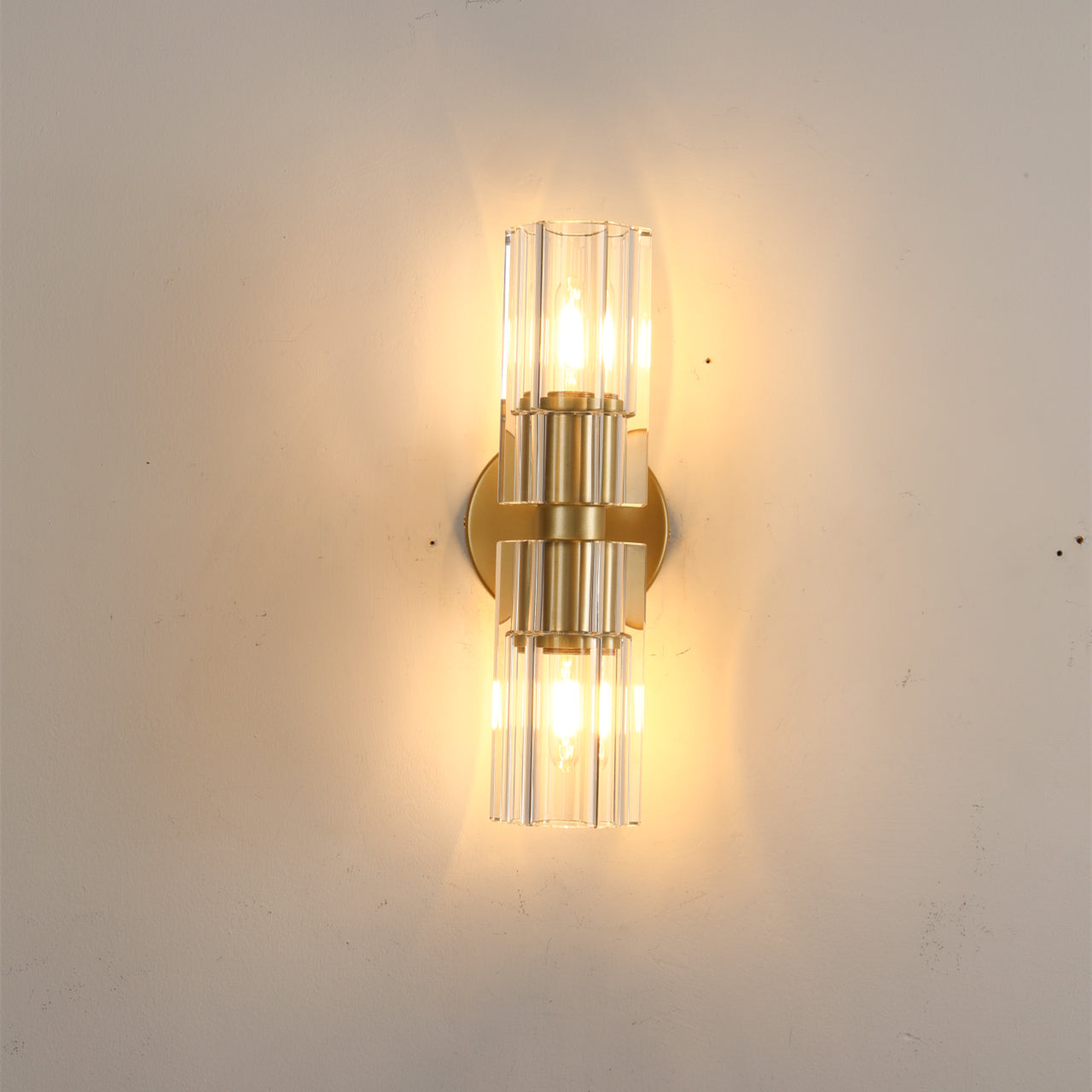 Felix Linear Sconce - product detail 2