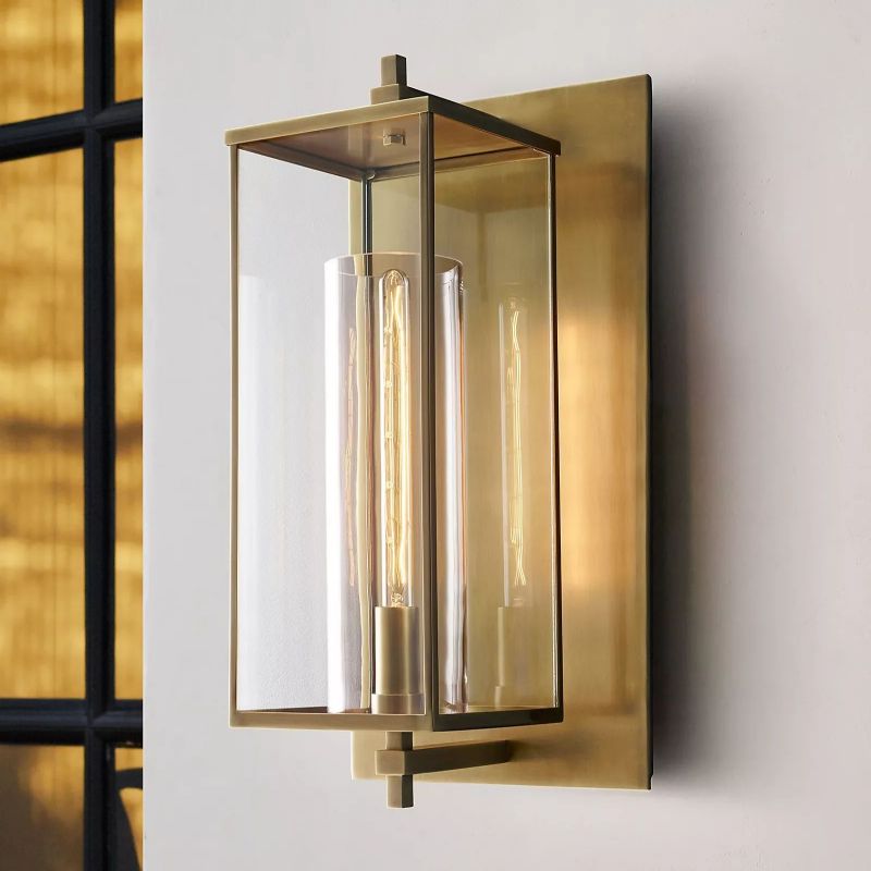 Outdoor Square Grand Wall Sconce detail view
