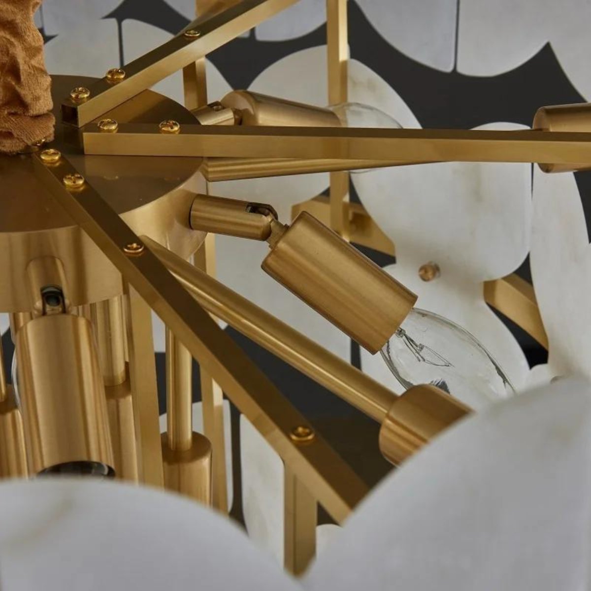 Patanga Alabaster Chandelier Light - detail 5