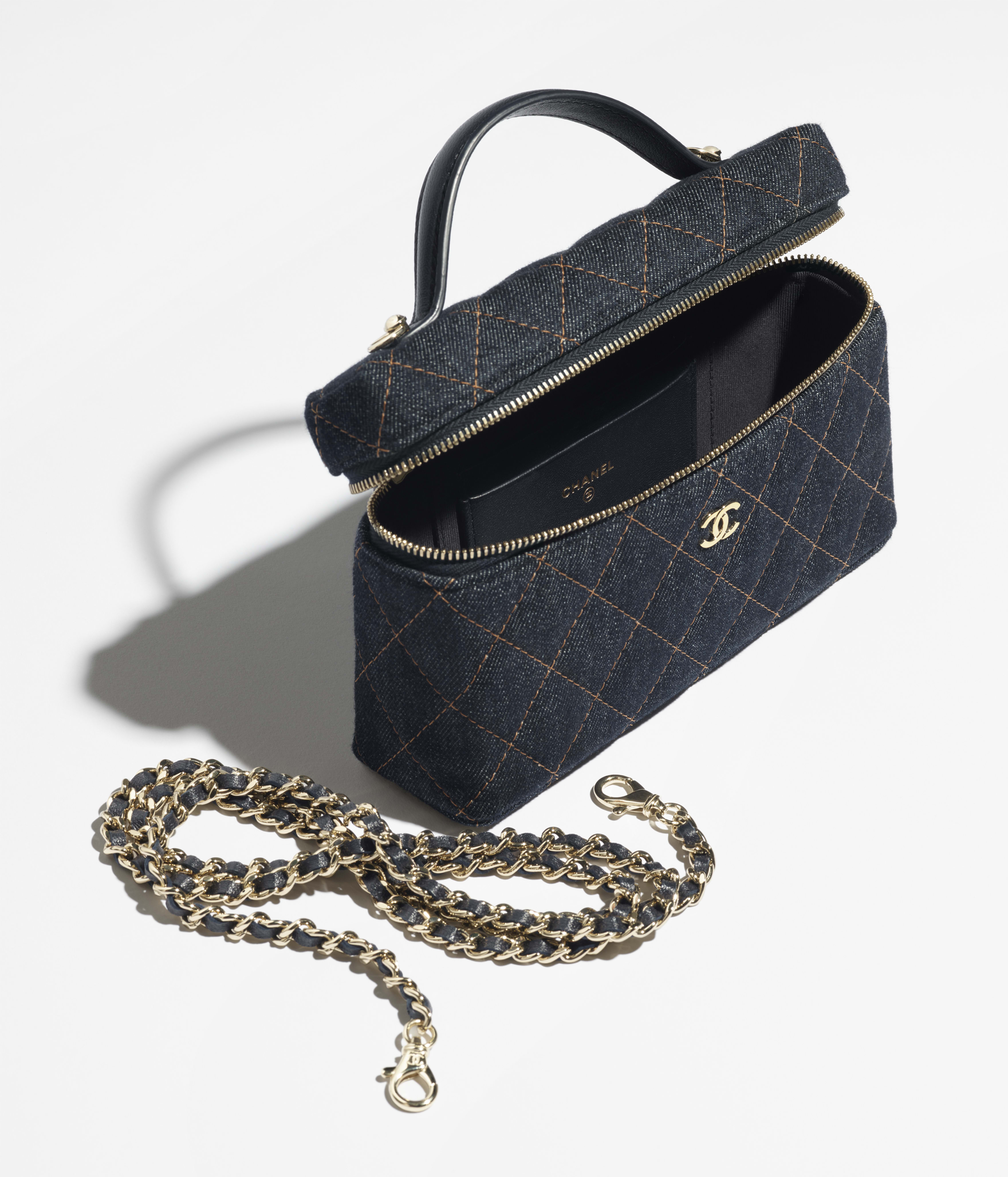 Classic Vanity with Chain