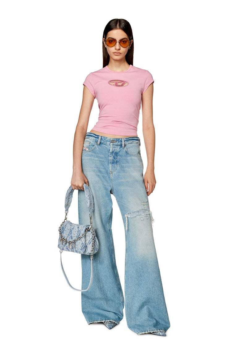 T-shirt with peekaboo logo