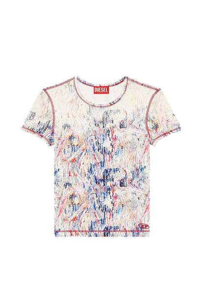 Ribbed T-shirt with spray treatment