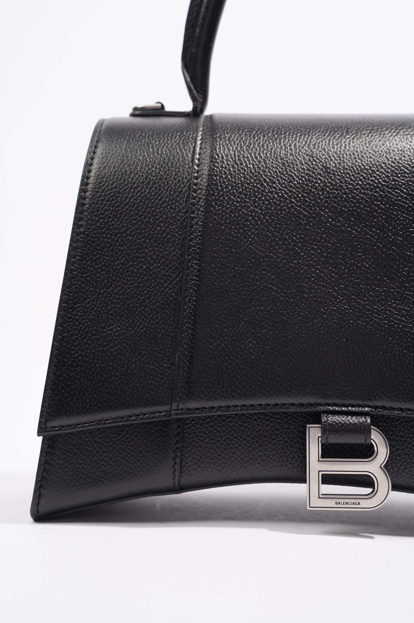 BALETKTNCIAGA Womens Hourglass Black Leather Medium