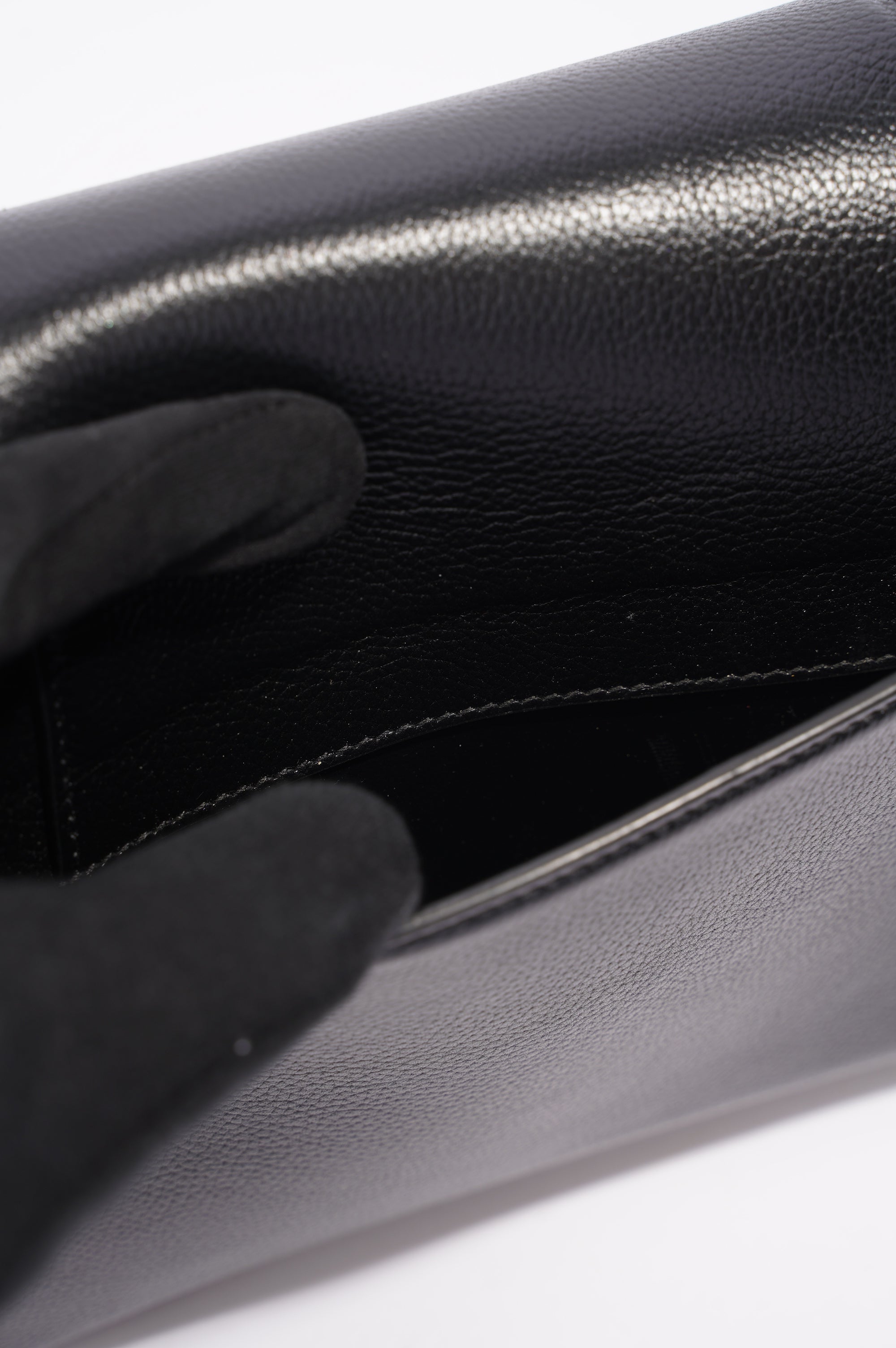 BALETKTNCIAGA Womens Hourglass Black Leather Medium