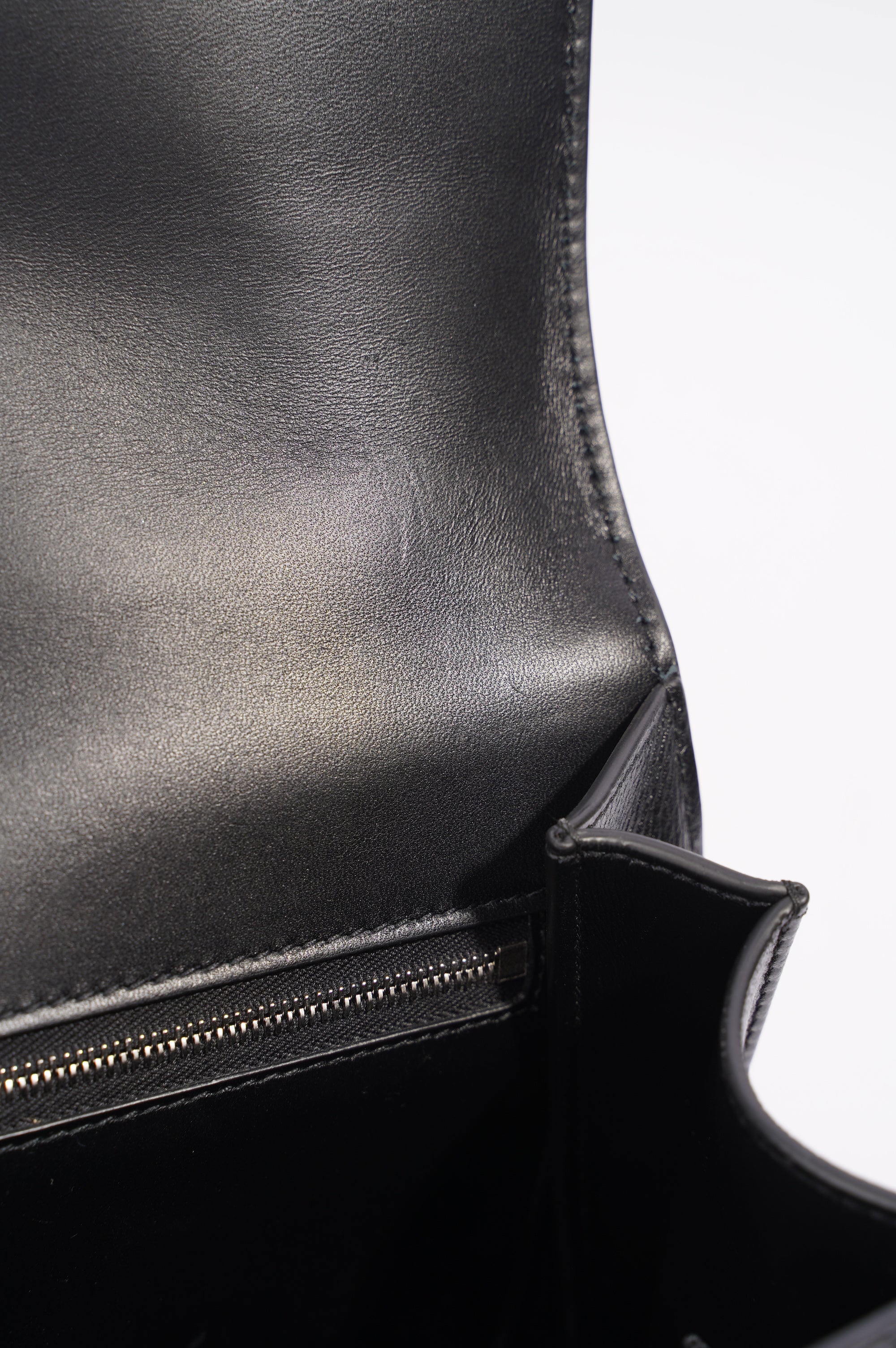 BALETKTNCIAGA Womens Hourglass Black Leather Medium