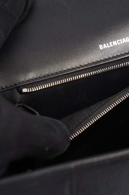 BALETKTNCIAGA Womens Hourglass Black Leather Medium