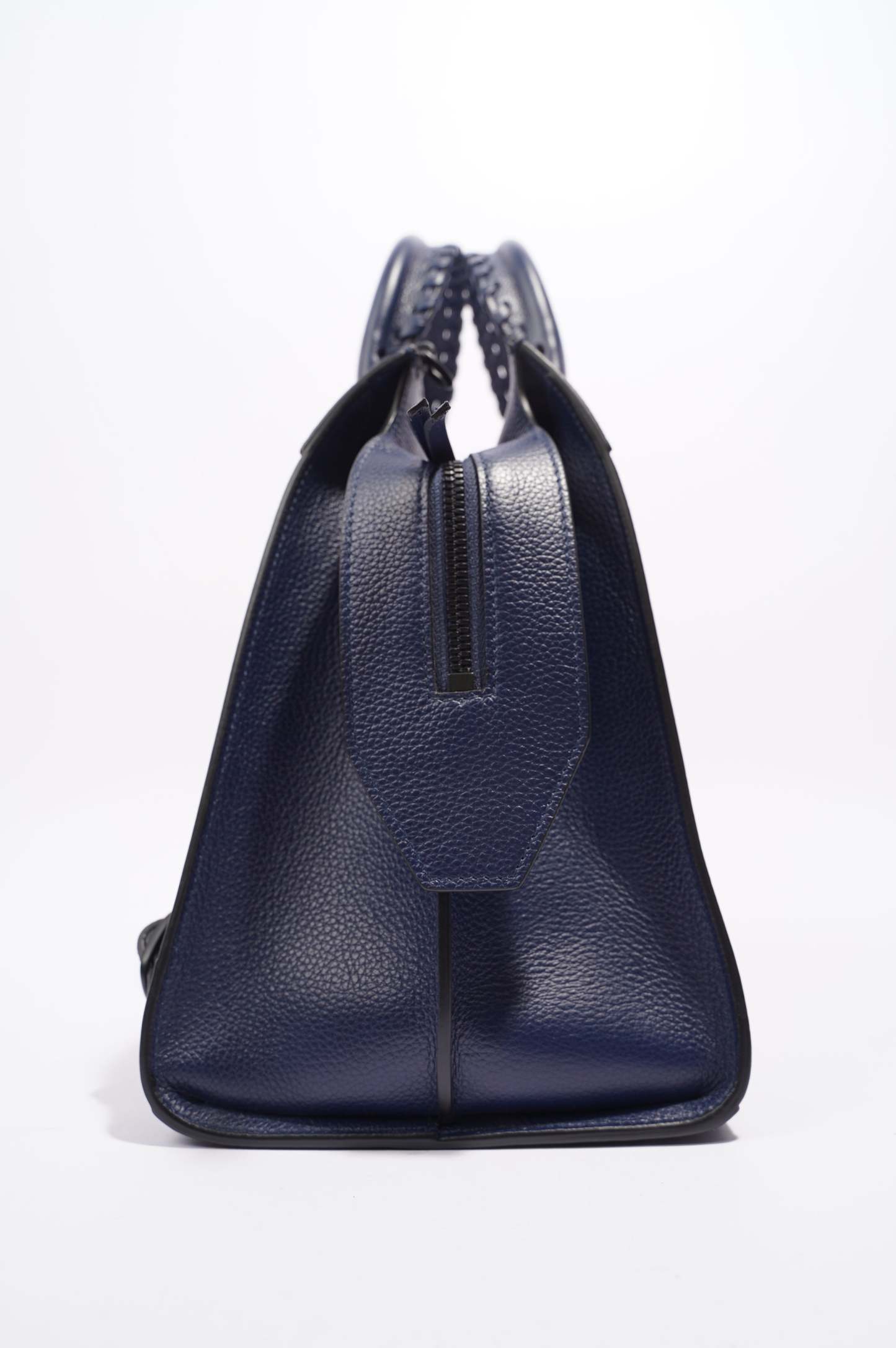 BALETKTNCIAGA Womens Neo City Bag Navy Leather Medium