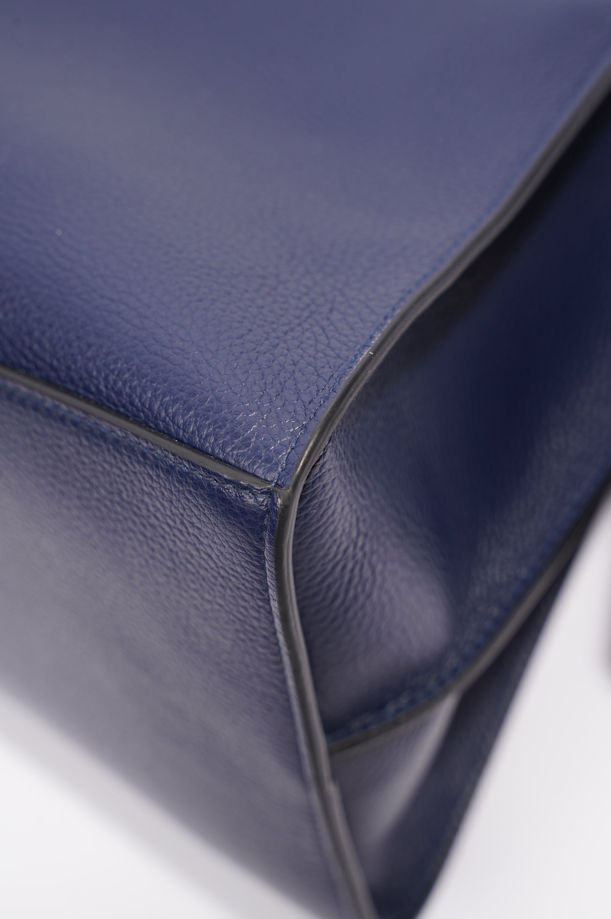 BALETKTNCIAGA Womens Neo City Bag Navy Leather Medium