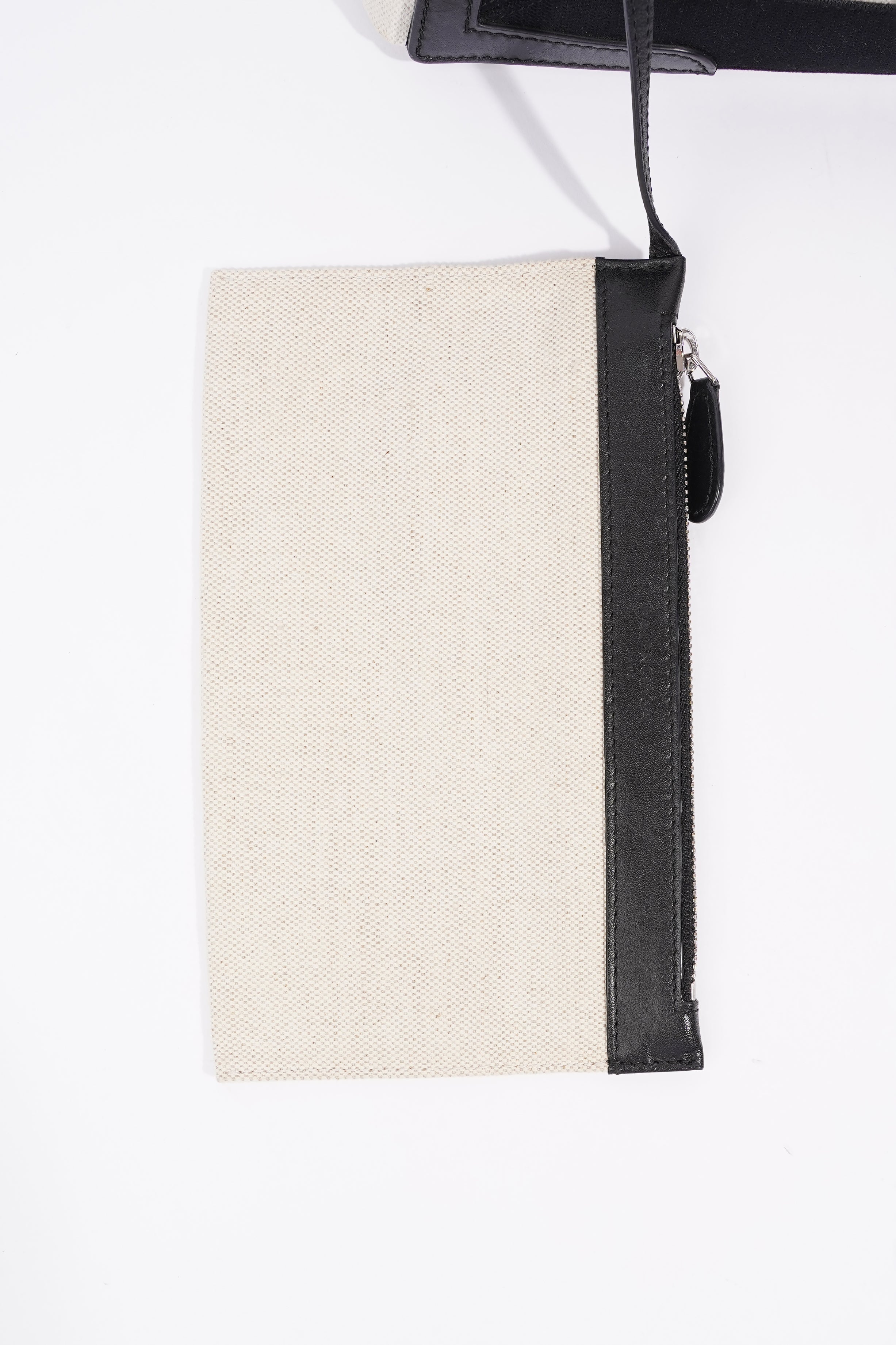 BALETKTNCIAGA Cabas Tote Bag Off white / Black Canvas Small