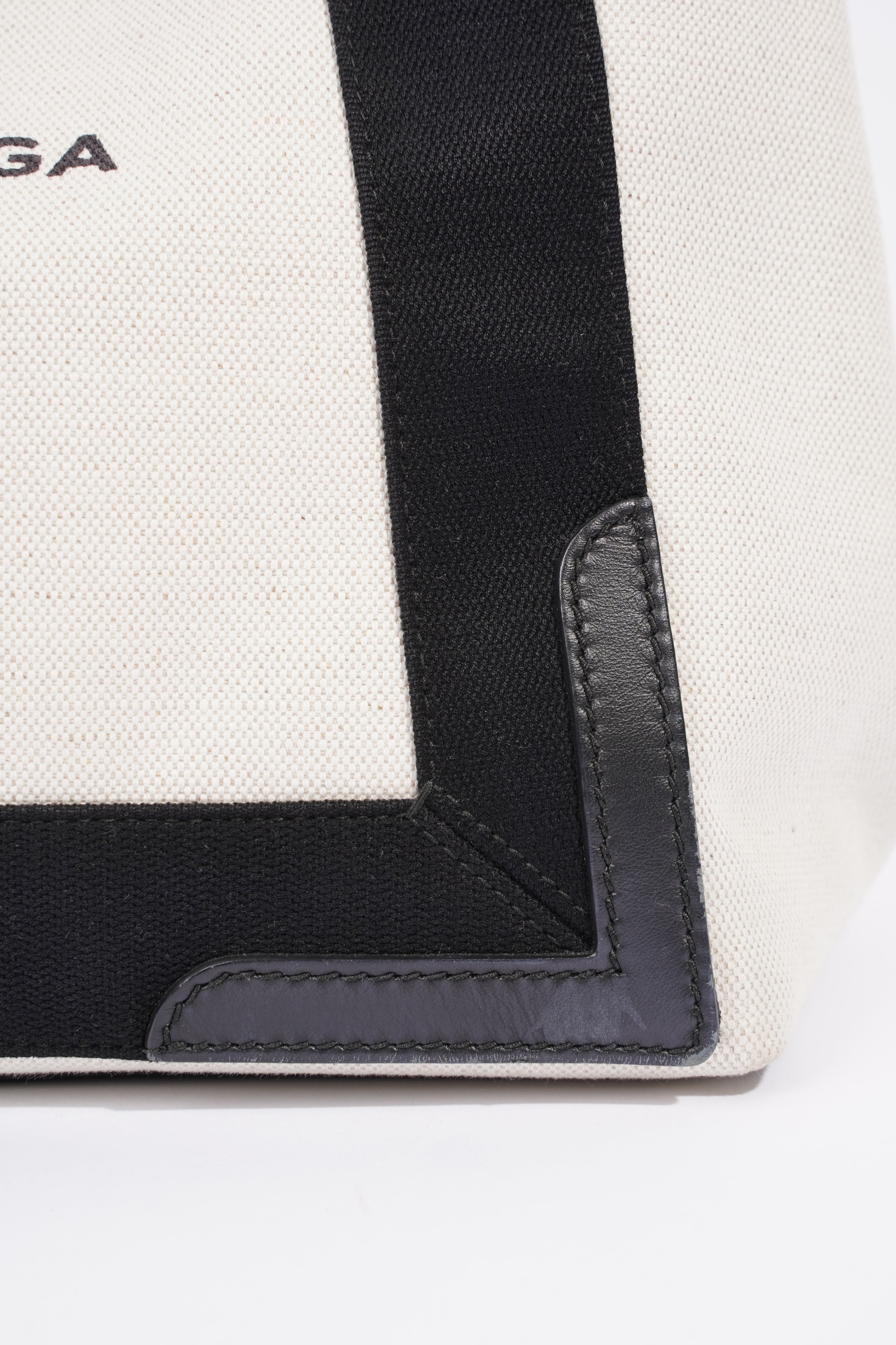 BALETKTNCIAGA Cabas Tote Bag Off white / Black Canvas Small