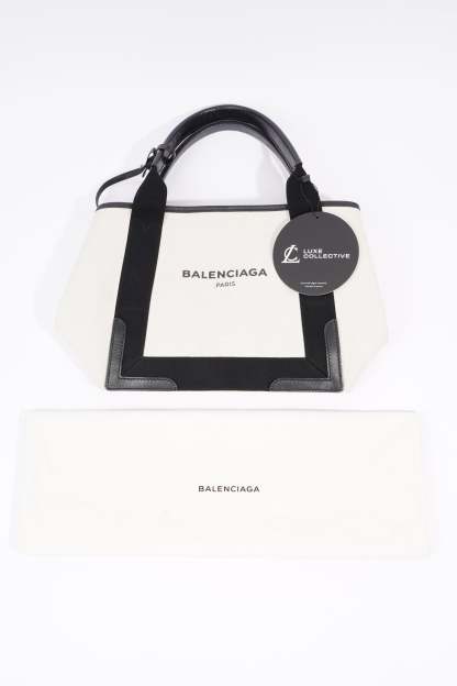 BALETKTNCIAGA Cabas Tote Bag Off white / Black Canvas Small
