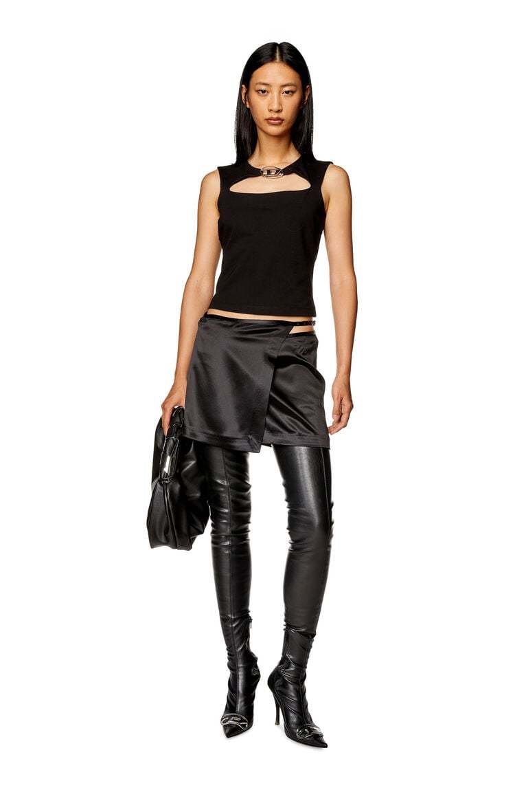 Grab-D S-Hobo bag with Oval D handle