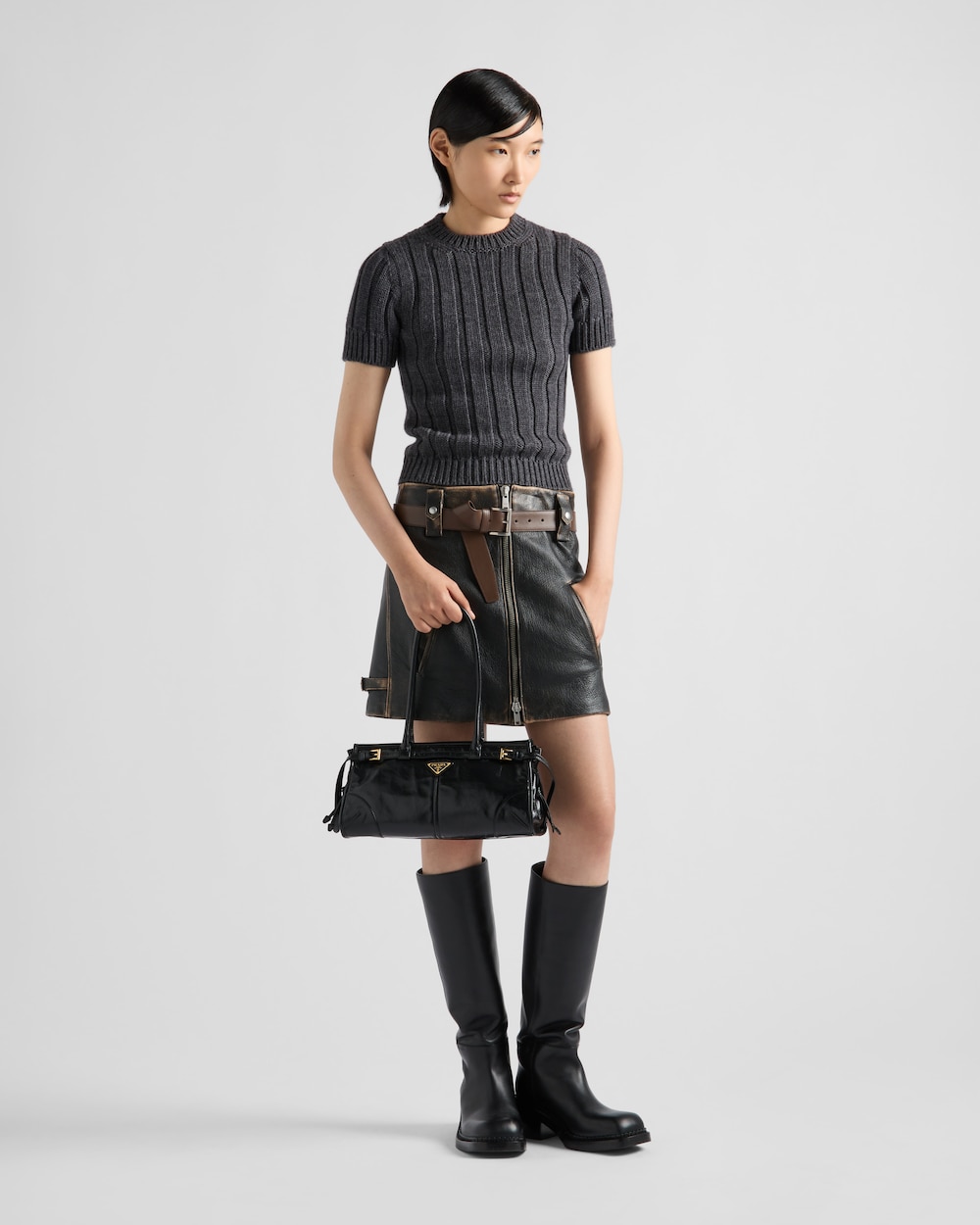 Pratktda Medium leather handbag