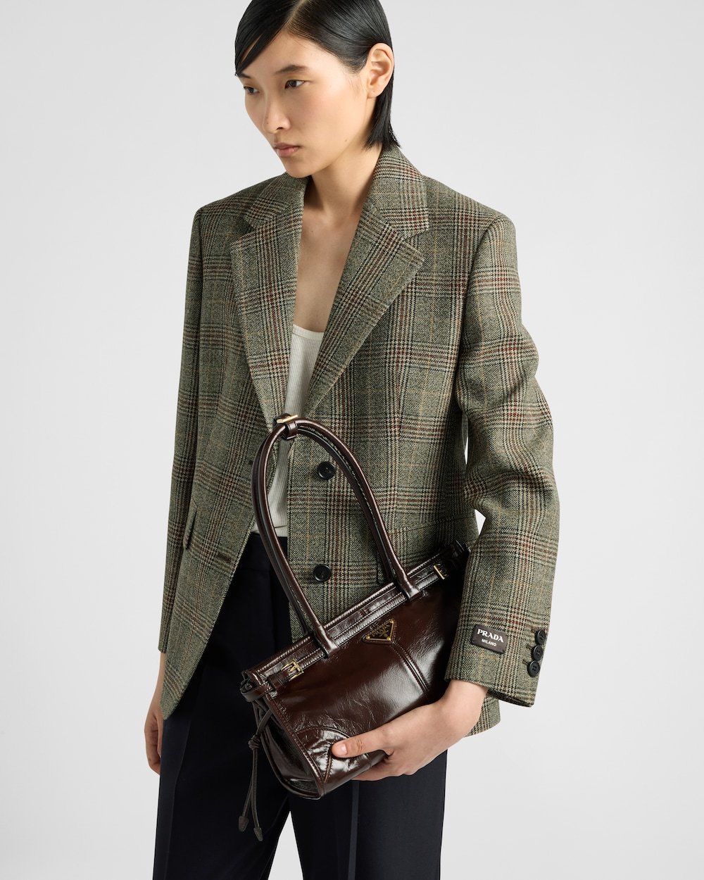 Pratktda Medium leather handbag