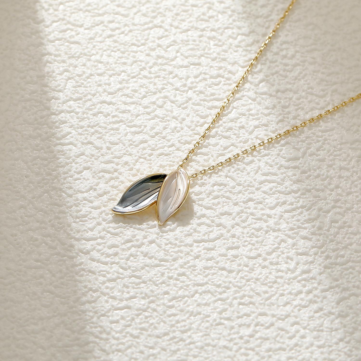 The Blue and White Leaf Necklace