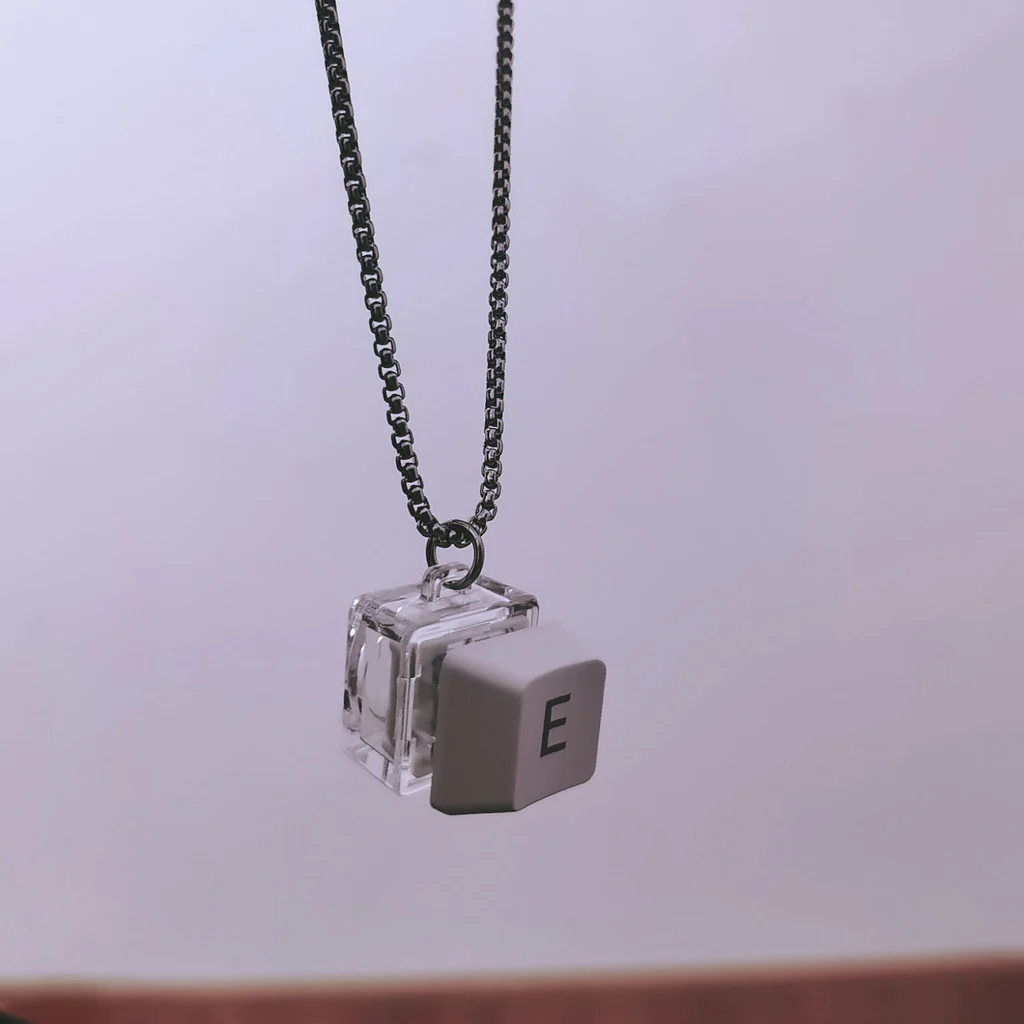 Mechanical Button Necklace -stress release