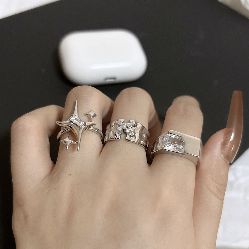Lujayn Zircon Rings