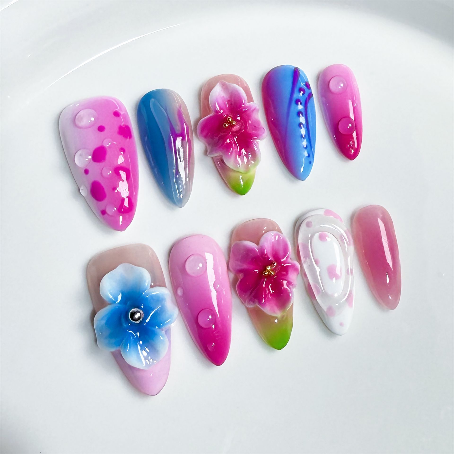 Vivid Waves