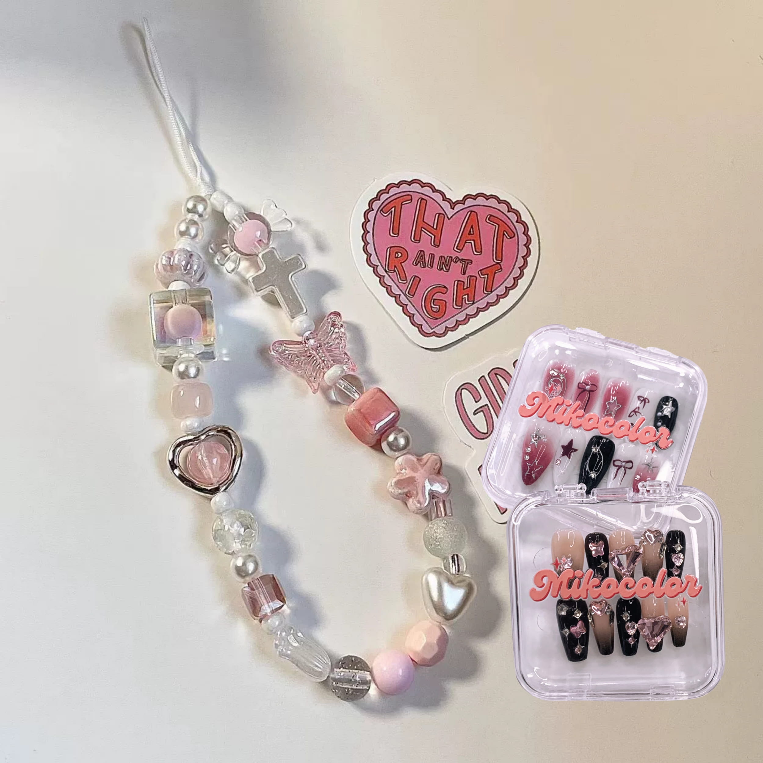 1 Mystery Nail Set & Phone Strap