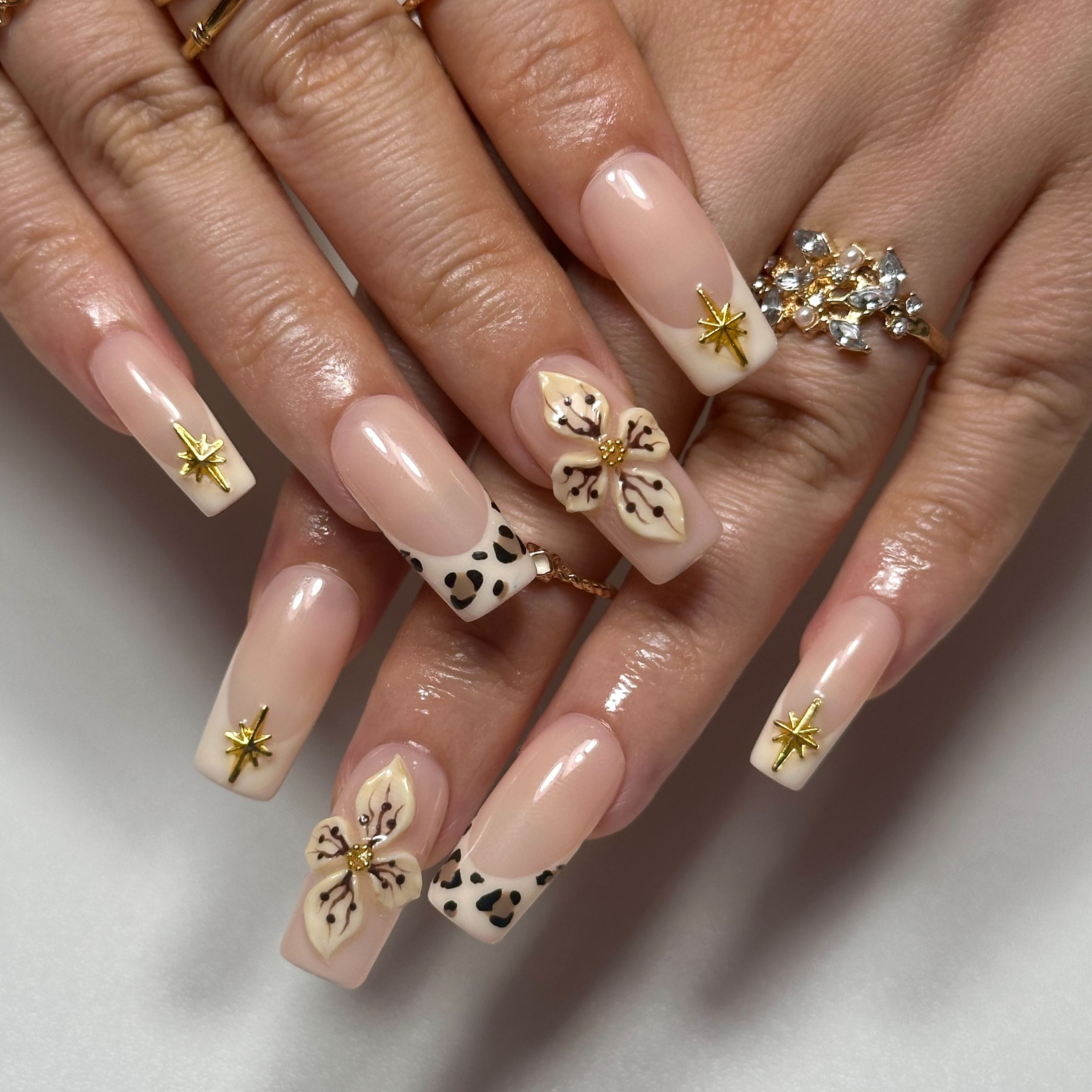 https://img-va.myshopline.com/image/store/1711266246264/2025-06-20-12-40-IMG-8019-0.jpeg?w=3024&h=3024
