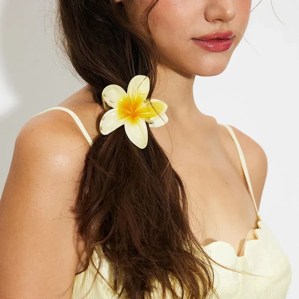 Floral Hair Claw Clip