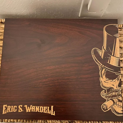Custom engraved humidor box - great gift for cigar lovers