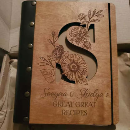 Custom Recipe Book, Family Heirloom Cookbook, Christmas Gift, Xmas gift for mum, Wooden Binder