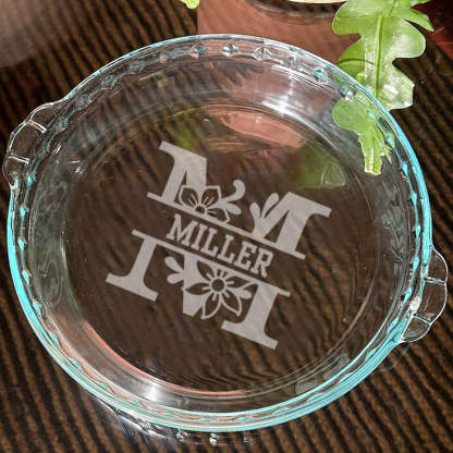 Personalized Pie Plate, Engraved Glass Pie Baking Dish, Christmas Present Wedding Gift