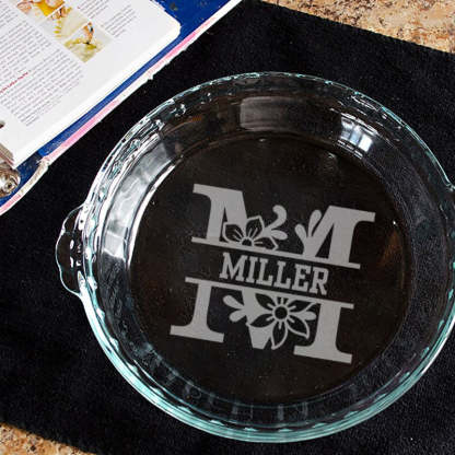Personalized Pie Plate, Engraved Glass Pie Baking Dish, Christmas Present Wedding Gift