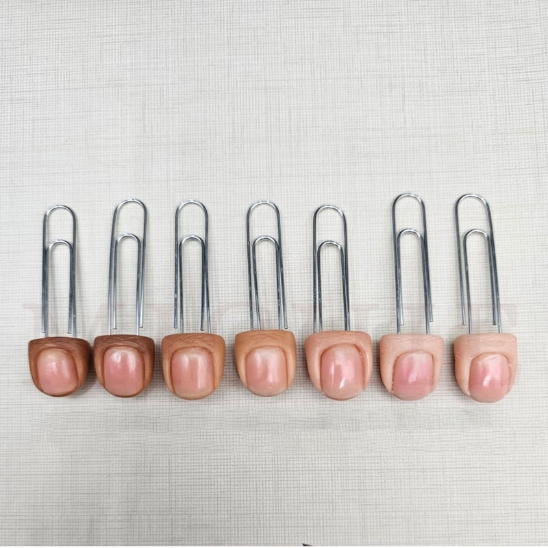 🎀Realistic Finger Bookmark🫠