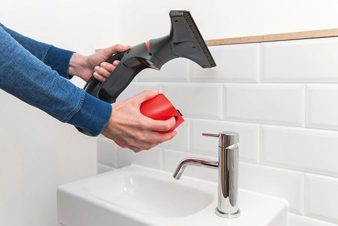 Vileda Windomatic Power Fenstersauger, Fensterputzer für Tropfen- und streifenfreie Fenster in einem Zug, inkl. 1 Akku-Ladeger?t und 1 Saugdüse