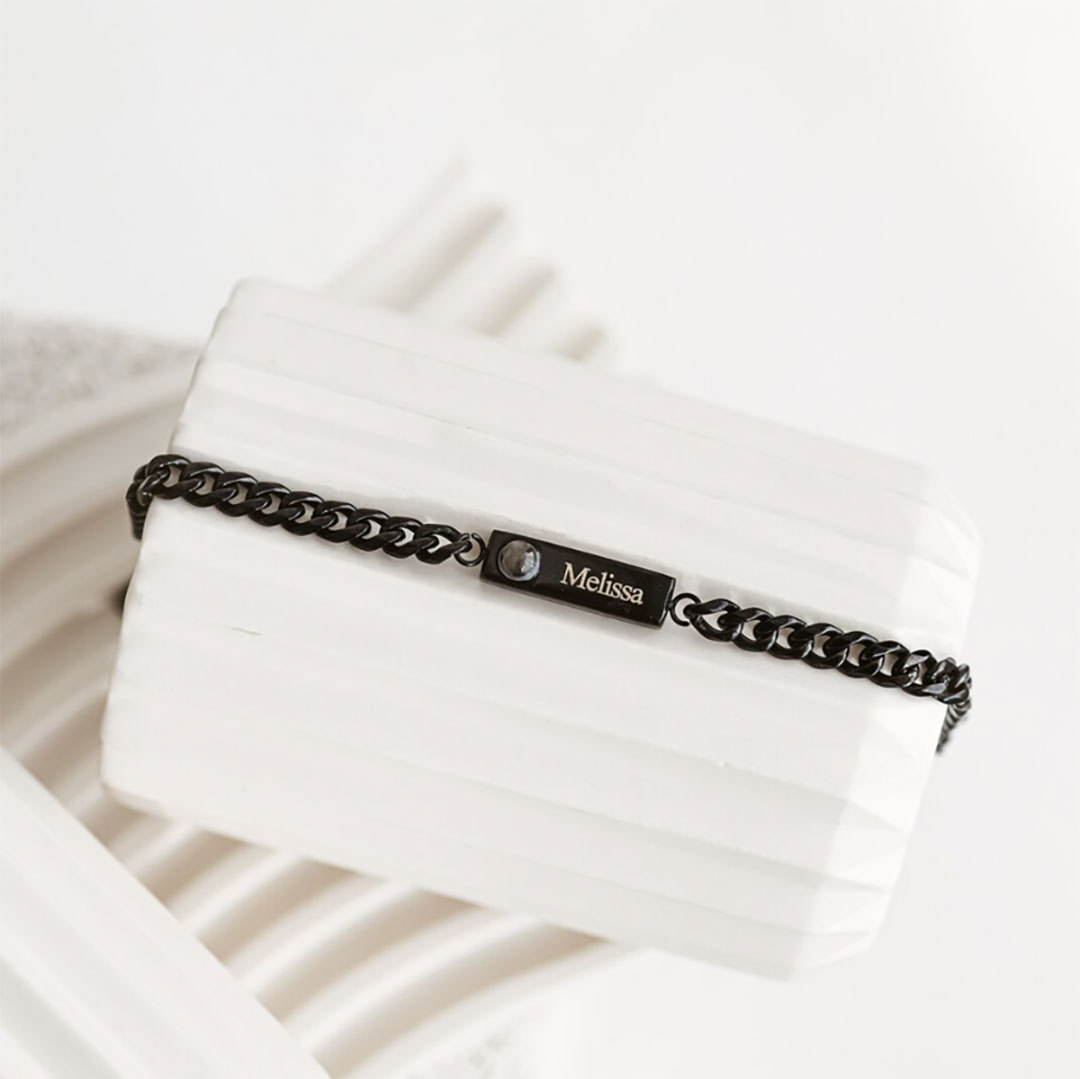 Personalized projection picture bracelet with square pendant and customized name, a heartwarming gift for couples-ancustom