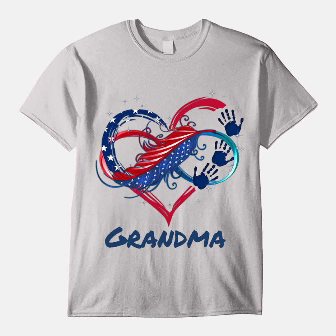 July 4th Grandma Mom Heart Hand Print US Independence Day Gift Personalized T-shirt -ancustom