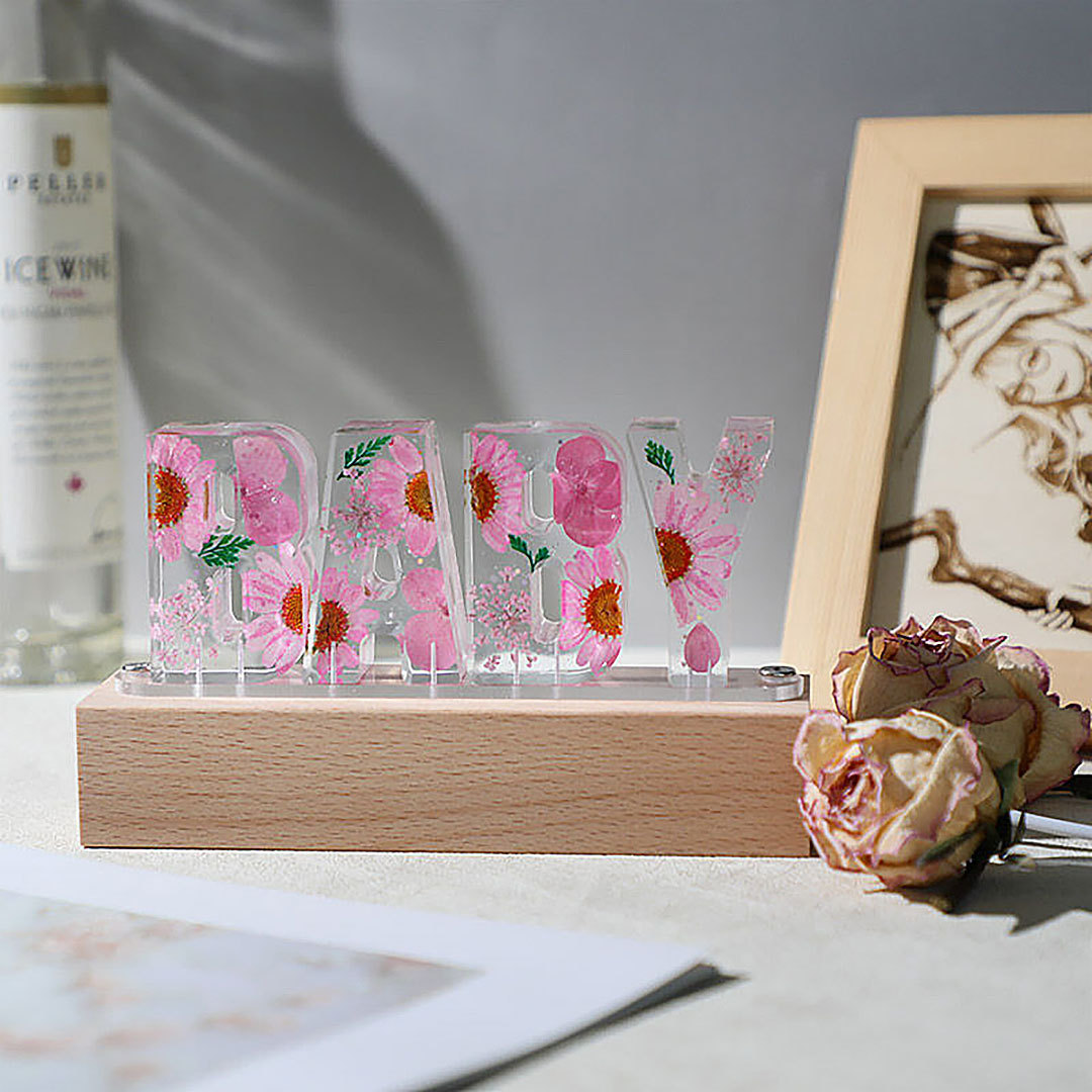 Personalized Dried Flowers Resin Letter Lamp-ancustom