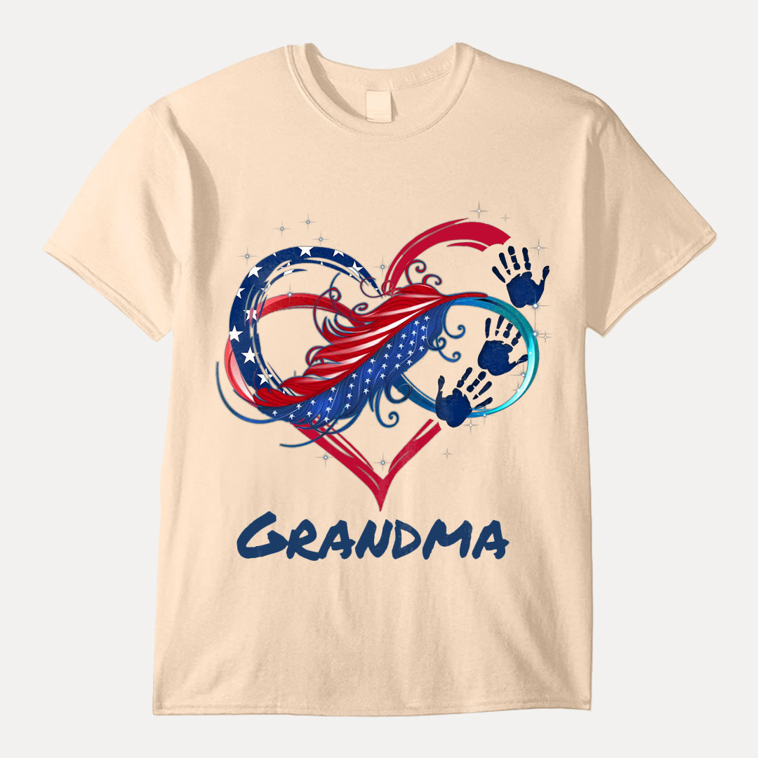 July 4th Grandma Mom Heart Hand Print US Independence Day Gift Personalized T-shirt -ancustom