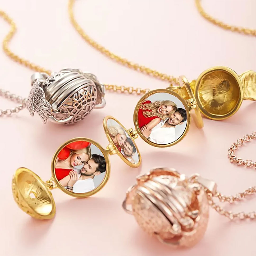 Photo Wings Necklace Pendant Personalized Custom Photo Locket Frame Unique Jewelry Gifts-ancustom