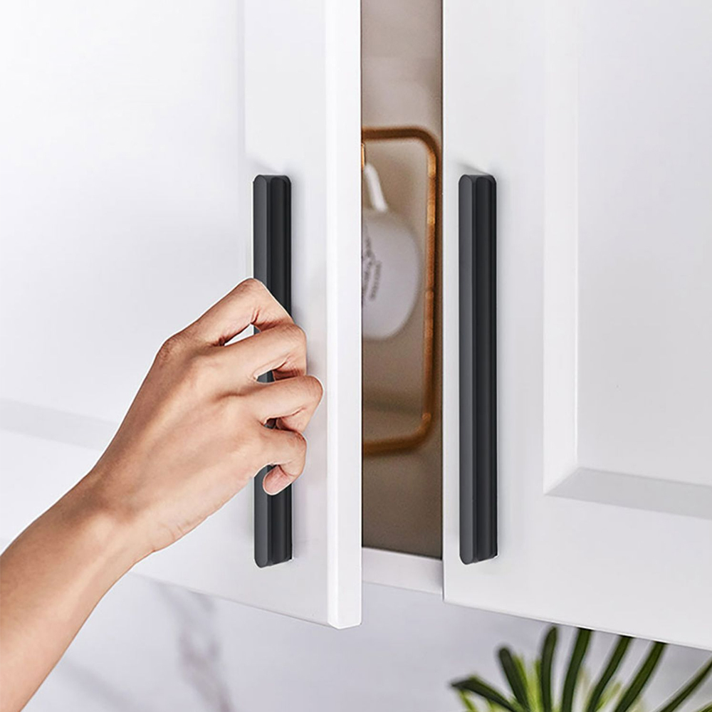 KITCHEN CABINET HANDLES