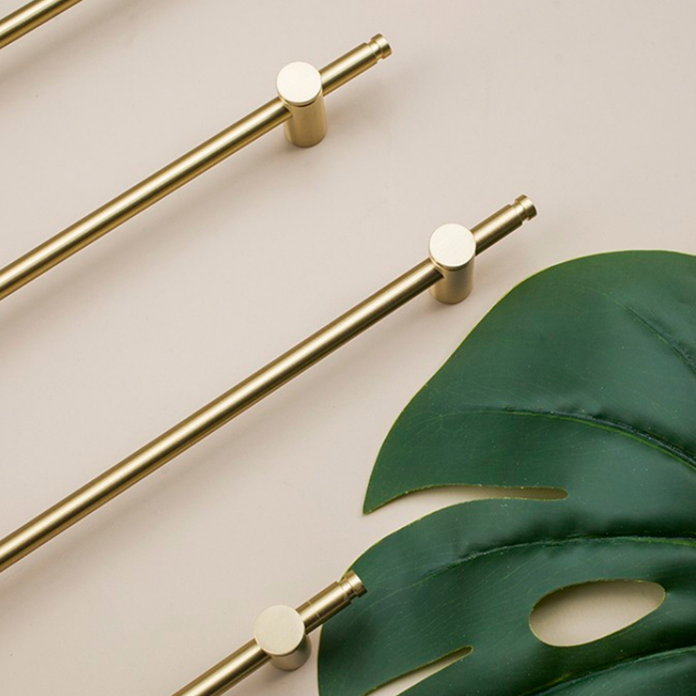 ADJUSTABLE FURNITURE HANDLES