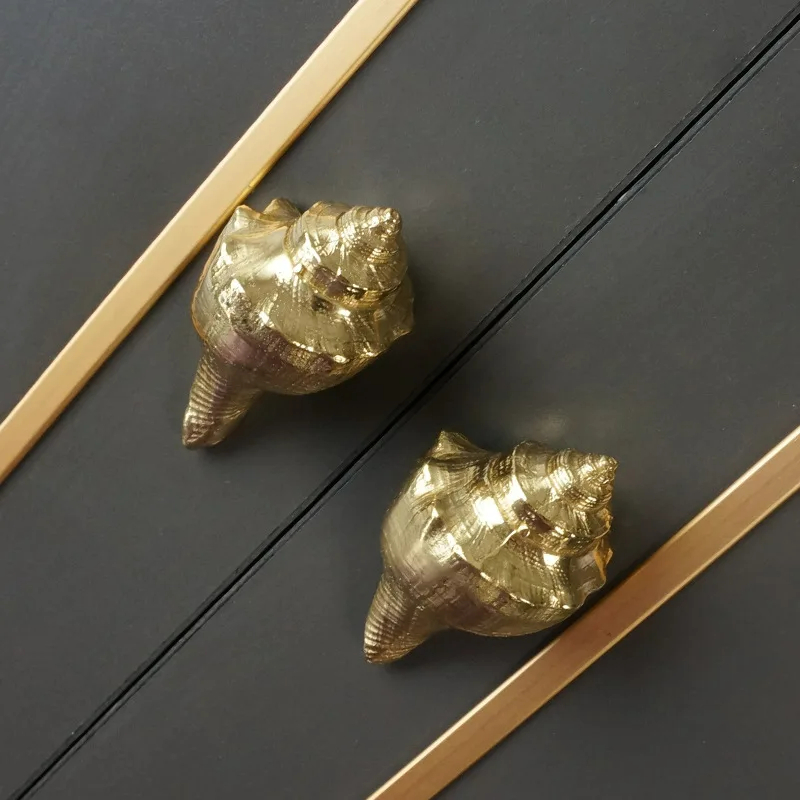 Conch Brass luxurious Cabinet Knobs