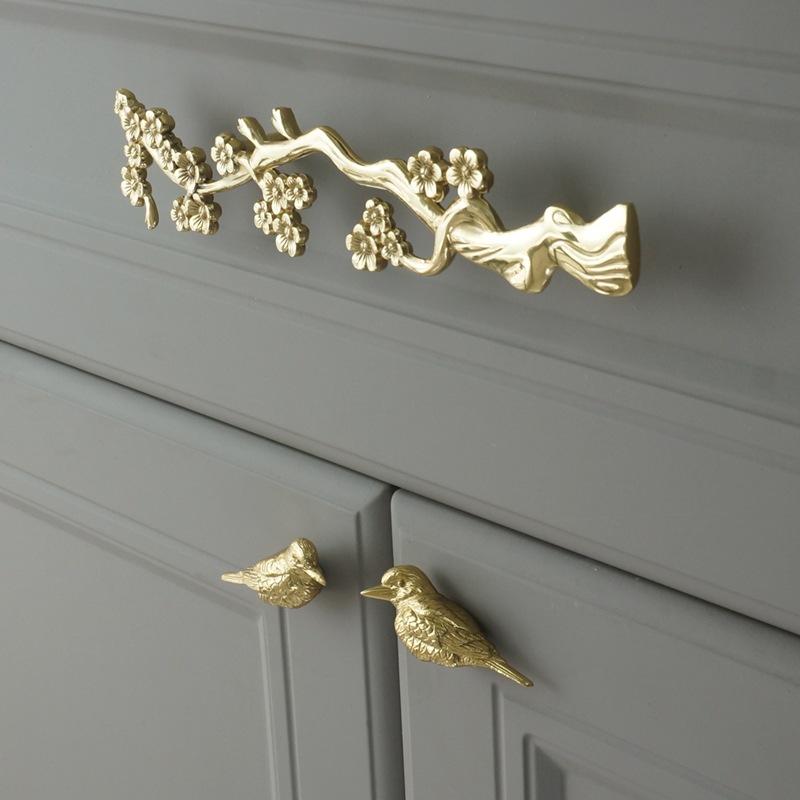 Hummingbird Brass Vintage Drawer Door Knob