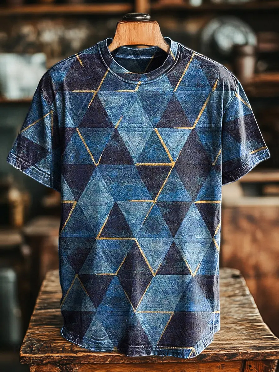 Retro Gradient Geometric Print T-Shirt